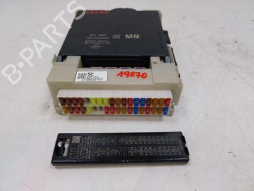 Fuse box TOYOTA COROLLA Saloon (_E21_) 1.8 VVTi Hybrid | BP38805233E1 - Image 7