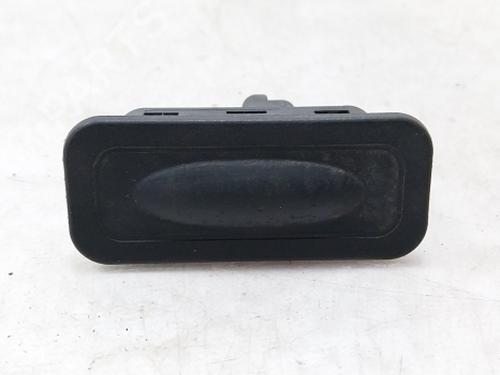 switch-renault-zoe-bfm_-2012-38814321 main image