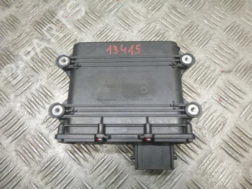 Used Control unit Control unit TOYOTA YARIS (_P21_, _PA1_, _PH1_) 1.5 Hybrid (MXPH10, MXPH11) (116 hp) 38809699 38809699