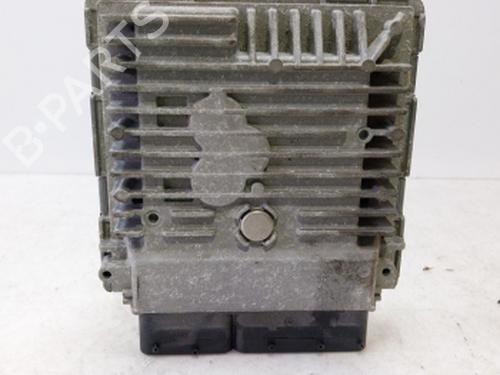 Used Engine control unit (ECU) Engine control unit (ECU) VW TOURAN (1T3) 1.6 TDI (105 hp) 38810363 38810363