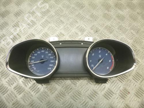 Used Instrument cluster Instrument cluster MASERATI QUATTROPORTE VI 3.0 D (275 hp) 38809302 38809302