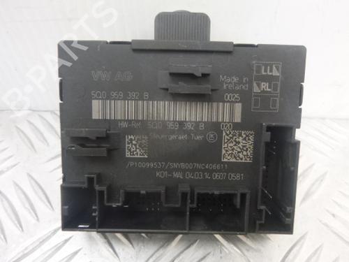 Electronic module AUDI A3 (8V1, 8VK) 1.6 TDI | BP38809294M83 - Image 1