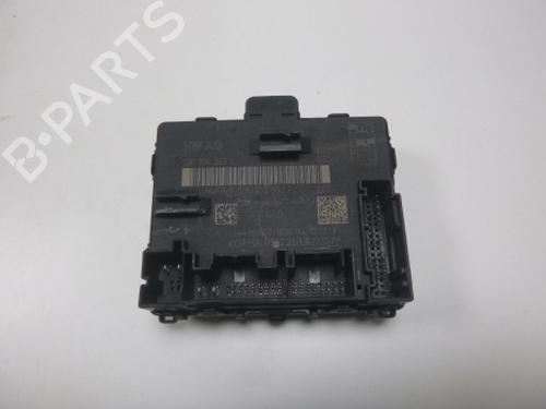 Used Electronic module Electronic module AUDI Q3 (F3B) 35 TDI (150 hp) 38807530 38807530