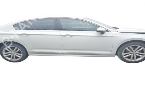 Engine control unit (ECU) VW PASSAT B8 (3G2, CB2) 1.6 TDI | BP38807130M57 - Image 9