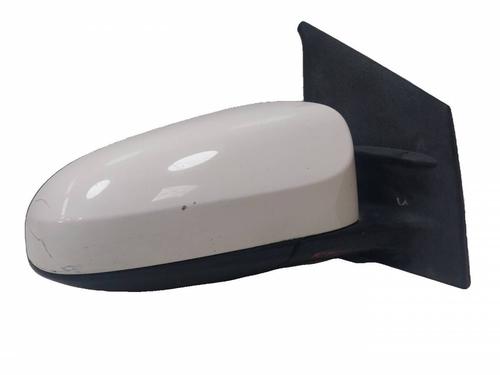 right-mirror-toyota-aygo-_b4_-2014-39495304 main image