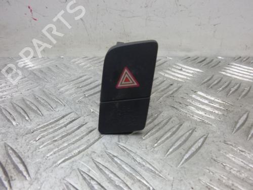 warning-switch-audi-q3-8ub-8ug-2011-2012-2013-2014-2015-2016-2017-2018-2019-2020-38815581 main image