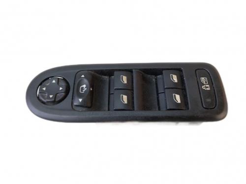 right-front-window-switch-citroen-c5-iii-rd_-2008-2009-2010-2011-2012-2013-2014-2015-2016-2017-38806530 main image