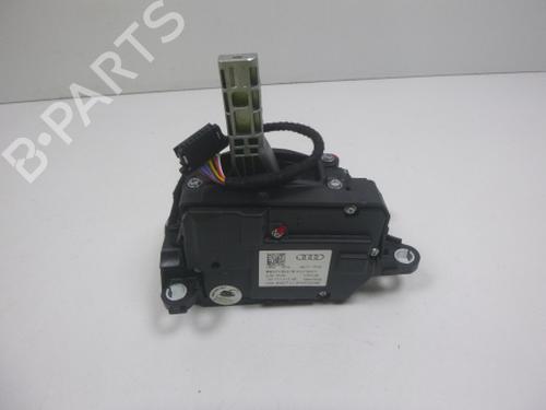 gear-lever-audi-a5-sportback-f5a-f5f-2016-38814828 main image