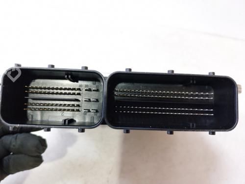 Engine control unit (ECU) BMW 5 (F10) 520 d | BP38803339M57 - Image 4