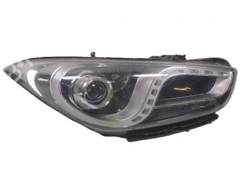 Used Right headlight Right headlight HYUNDAI i40 I CW (VF) 1.7 CRDi (136 hp) 40020037 40020037