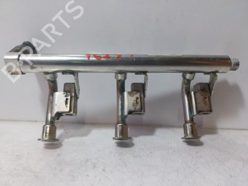 Injection rail FORD FOCUS III 1.0 EcoBoost | BP38803136M98 - Image 3