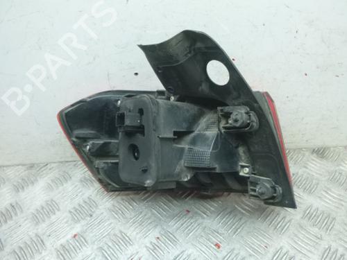 Right taillight VW PASSAT B8 Variant (3G5, CB5) 2.0 TDI | BP38807659C35 - Image 4