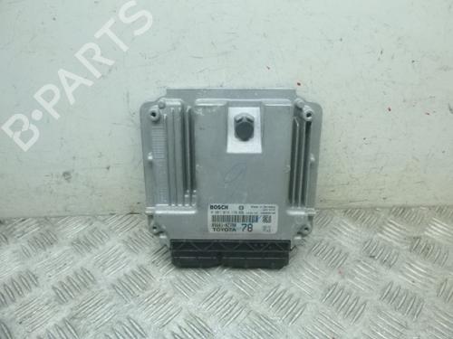 Used Engine control unit (ECU) Engine control unit (ECU) TOYOTA AURIS (_E18_) 1.4 D-4D (NDE180_, NDE180R) (90 hp) 38813671 38813671