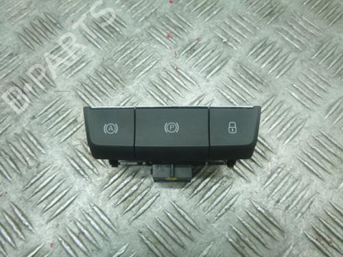 Used Switch Switch SKODA SUPERB III (3V3) 2.0 TDI (150 hp) 38814396 38814396
