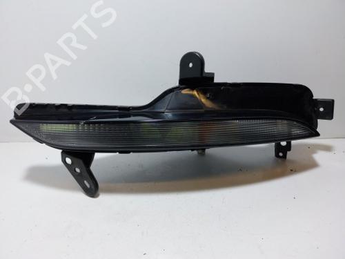 left-front-indicator-renault-megane-iv-saloon-2016-38807654 main image