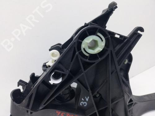 Clutch pedal VW PASSAT B8 (3G2, CB2) 1.6 TDI | BP38805438I13 - Image 3