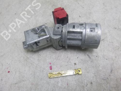 Used Switch Switch RENAULT CLIO III (BR0/1, CR0/1) 1.2 Ethanol (CR1U, BR1U) (75 hp) 38805007 38805007