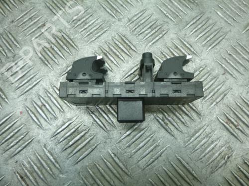 Right front window switch VW PASSAT CC B6 (357) 2.0 TDI | BP38805044I26 - Image 2