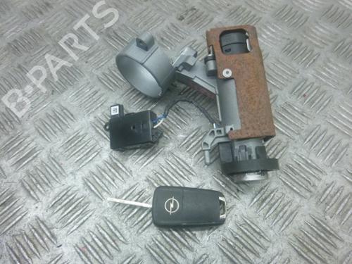 Switch OPEL CORSA E (X15) 1.4 (08, 68) | BP38804129I30 - Image 2
