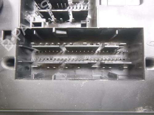 Fuse box VW POLO VI (AW1, BZ1, AE1) 1.0 TSI | BP38803555E1 - Image 5