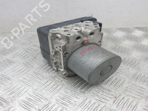 Used ABS pump ABS pump LEXUS IS II (_E2_) 200d (ALE20_, ALE20R) (150 hp) 38816225 38816225