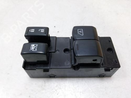 Used Right front window switch Right front window switch NISSAN NOTE (E12) 1.2 (80 hp) 38804150 38804150