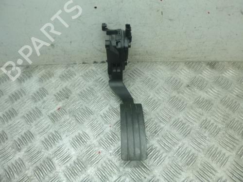 Used Pedal Pedal RENAULT CLIO IV (BH_) 1.2 16V (73 hp) 38805213 38805213