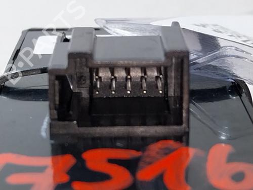 Right front window switch AUDI Q3 (F3B) 35 TDI | BP38813031I26 - Image 3