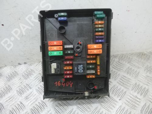 Used Fuse box Fuse box VW CADDY III Box Body/MPV (2KA, 2KH, 2CA, 2CH) 1.9 TDI (105 hp) 38807140 38807140