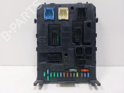 Used Fuse box Fuse box PEUGEOT PARTNER Box Body/MPV 1.6 HDi / BlueHDi 75 (75 hp) 38804138 38804138