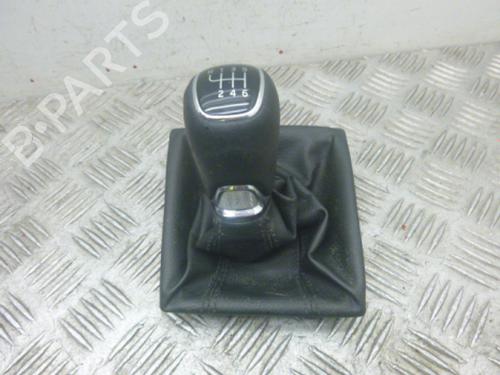 Used Shift knob Shift knob SKODA SUPERB III (3V3) 2.0 TDI (150 hp) 38810895 38810895