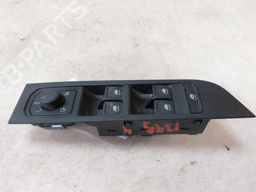 Right front window switch SKODA KAMIQ (NW4) 1.0 TSI | BP39655895I26 - Image 1