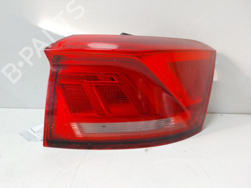 Right taillight VW T-ROC (A11, D11) 2.0 TDI SCR | BP38806182C35 - Image 2