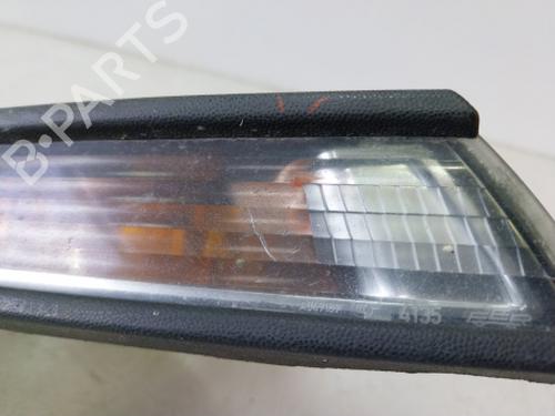 Right front indicator VW SCIROCCO III (137, 138) 2.0 TDI | BP38807050C33 - Image 4