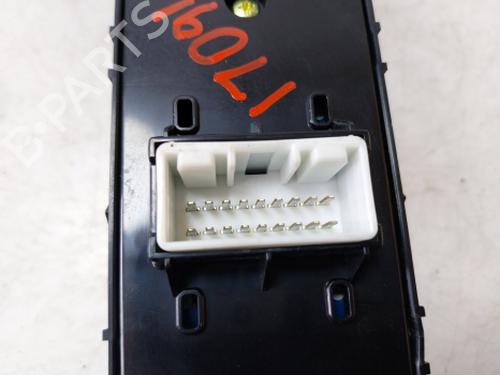 Right front window switch KIA SPORTAGE IV (QL, QLE) 1.7 CRDi | BP38809557I26 - Image 6