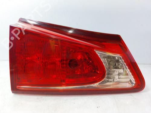 left-tailgate-light-lexus-is-ii-_e2_-2005-2006-2007-2008-2009-2010-2011-2012-2013-38803062 main image