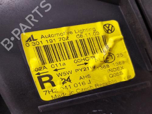 Right headlight VW TRANSPORTER T5 Van (7HA, 7HH, 7EA, 7EH) 2.5 TDI | BP38813205C29  - Image 5