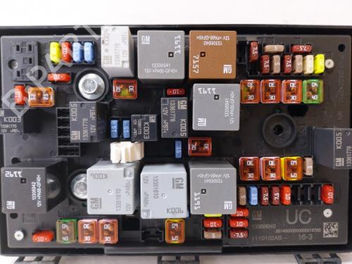 Fuse box OPEL ASTRA J Saloon 1.7 CDTI (69) | BP38807102E1 - Image 3