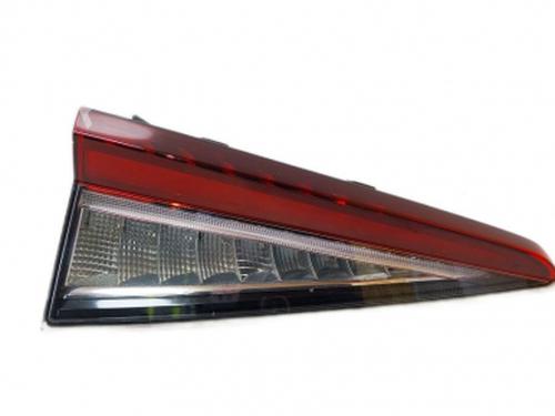 left-tailgate-light-skoda-enyaq-iv-suv-5az-2020-38803321 main image