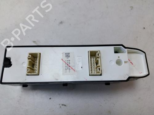 Right front window switch MAZDA CX-3 (DK) 2.0 SKYACTIV-G (DK5W, DK6W) | BP38815711I26 - Image 3