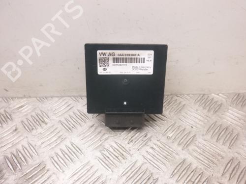 Used Electronic module Electronic module VW TIGUAN (5N_) 2.0 TDI (110 hp) 38806783 38806783