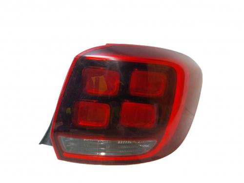 right-taillight-dacia-sandero-ii-2012-39247635 main image
