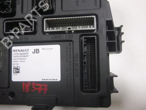 Fuse box RENAULT CAPTUR II (HF_) TCe 90 (HFM6) | BP38810768E1  - Image 5