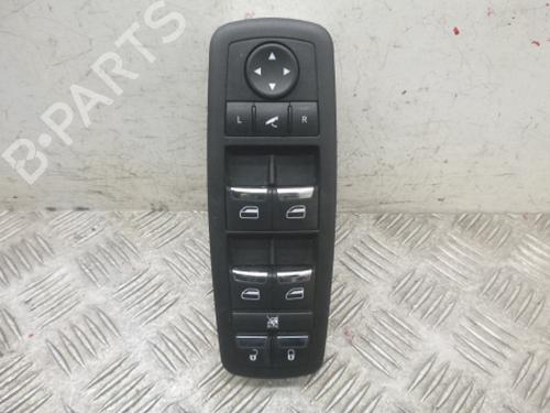 right-front-window-switch-maserati-quattroporte-vi-2012-38809299 main image