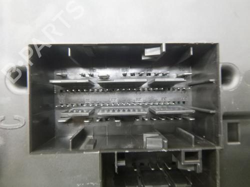 Fuse box VW POLO VI (AW1, BZ1, AE1) 1.0 TSI | BP38807568E1 - Image 6