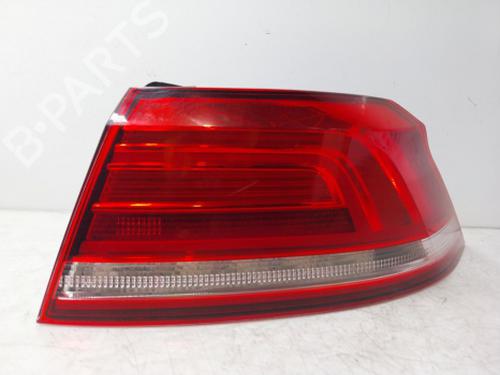right-taillight-vw-passat-b8-3g2-cb2-2014-38806254 main image