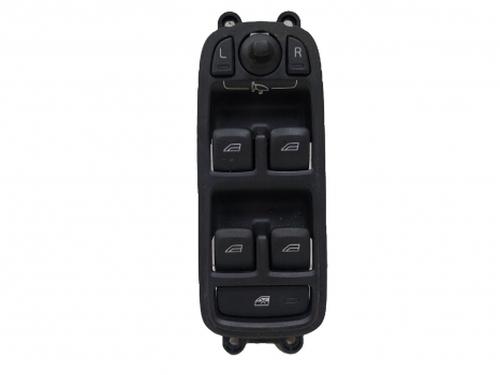 Used Right front window switch Right front window switch VOLVO S60 II (134) DRIVe / D2 (114 hp) 38802157 38802157