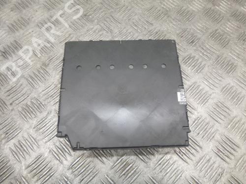 Fuse box VW PASSAT CC B6 (357) 2.0 TDI | BP38804229E1 - Image 2