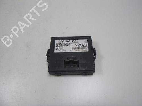 Used Electronic module Electronic module VW GOLF VII (5G1, BQ1, BE1, BE2) 1.0 TSI (110 hp) 38806541 38806541