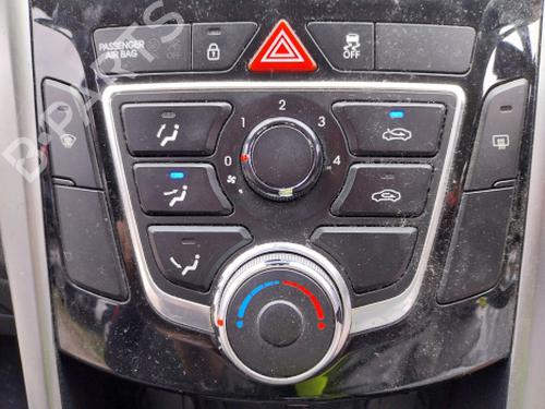 Right headlight HYUNDAI i30 (GD) 1.4 CRDi | BP38803944C29  - Image 21